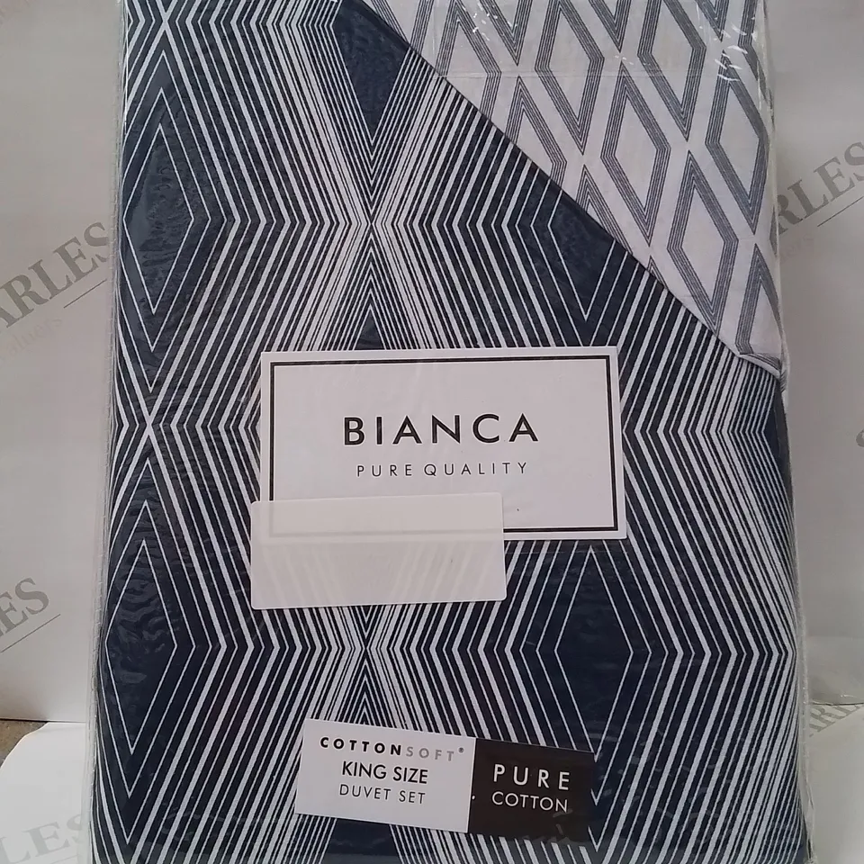 BRAND NEW BIANCA PURE QUALITY KINGSIZE DUVET COVER SET  -BLUE-