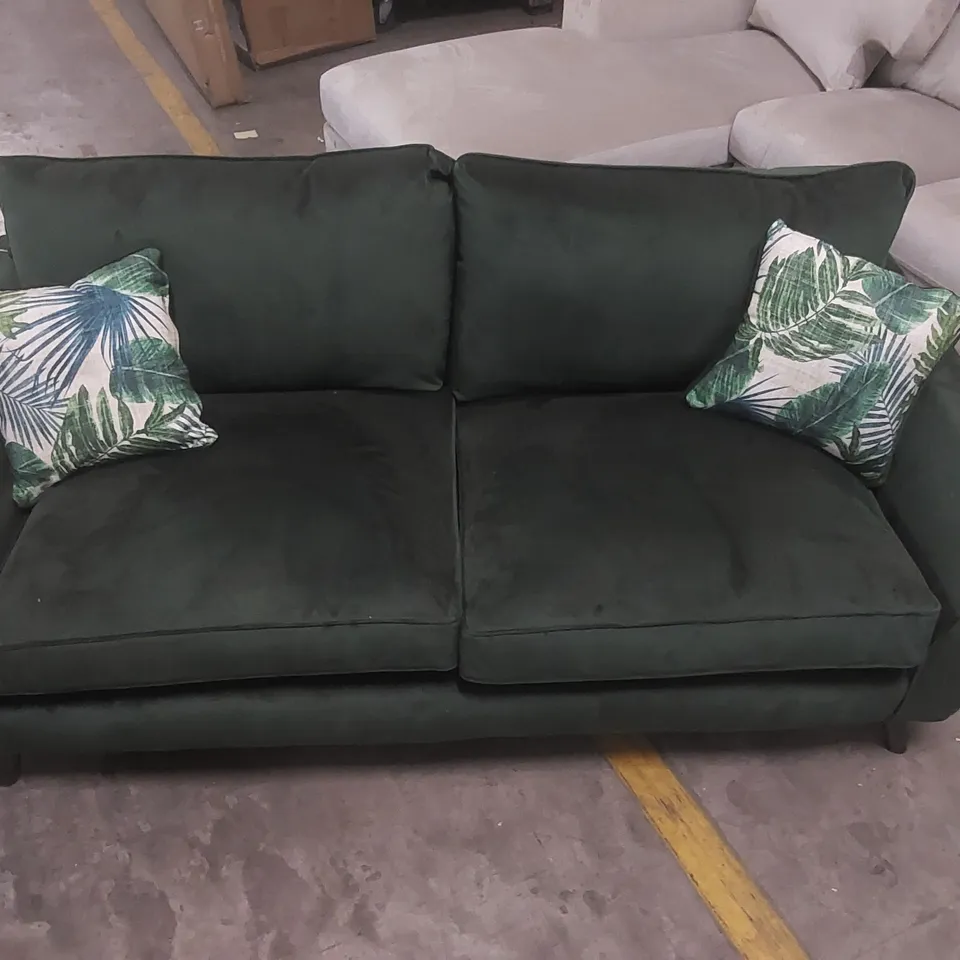 QUALITY DESIGNER 3-SEATER VELVET UPHOLSTERED SOFA