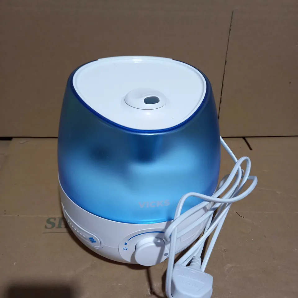 VICKS MINI COOLMIST ULTRASONIC HUMIDIFIER 