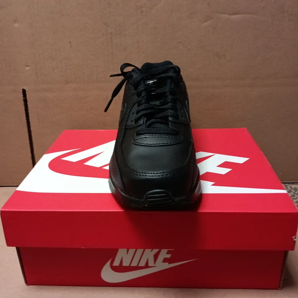 NIKE AIR MAX 90 LTR (GS) TRAINERS – BLACK/BLACK-WHITE, UK4 (US 4Y)