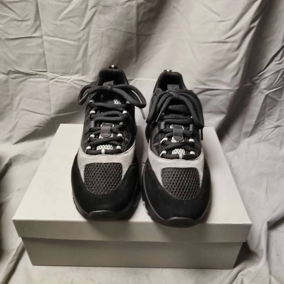 BOXED PAIR OF CLEENS TRAINERS – BLACK & GREY- SIZE 10.5