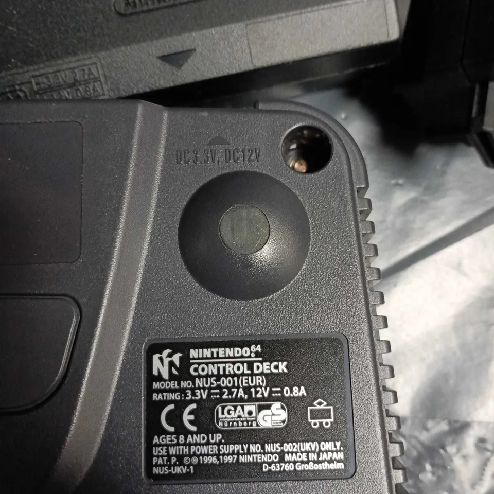 NINTENDO 64 CONTROLLER DECK – NUS-001 (EUR)