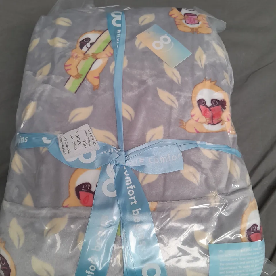 OODIE HOODED OVERSIZED BLANKET - SLOTH