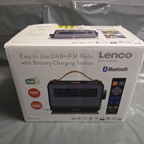 BOXED LENCO DAB+/FM RADIO