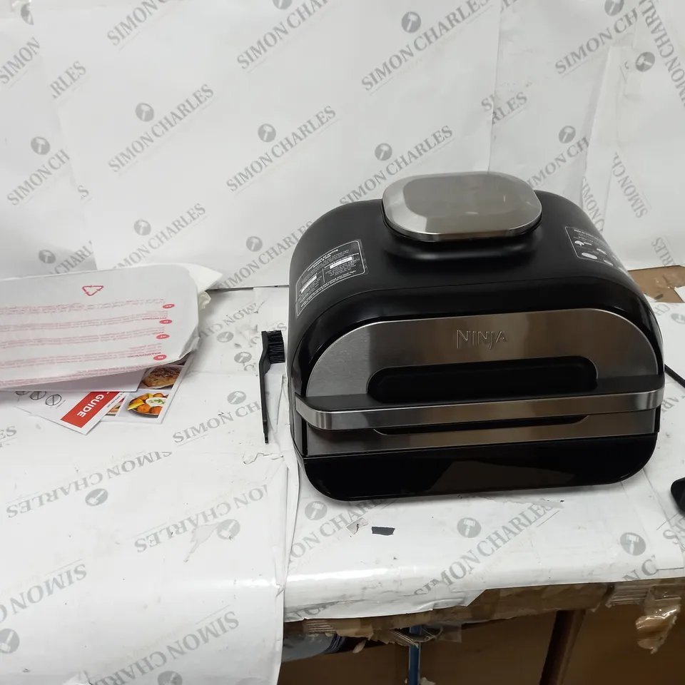 BOXED NINJA FOODI MAX HEATH GRILL & AIR FRYER