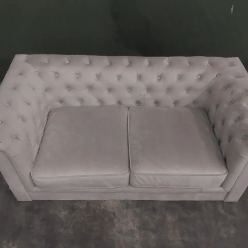 QUALITY DESIGNER 2 SEATER CHESTERFIELD FABRIC UPHOLSTERED SOFA