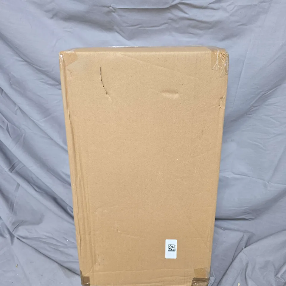 HOME STORIES SET OF 2 STAG DECORATIONS