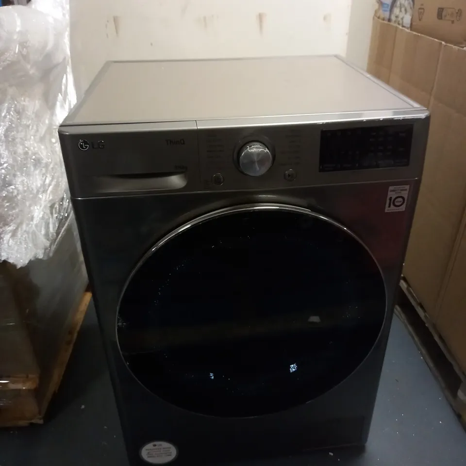 LG V6 FWV696SSE STEAM 9KG/6KG FREESTANDING WASHER DRYER [ENERGY CLASS E]