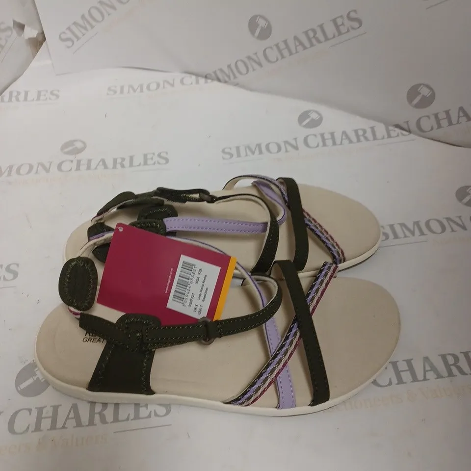 REGATTA LADY ROMA SANDALS SIZE 5