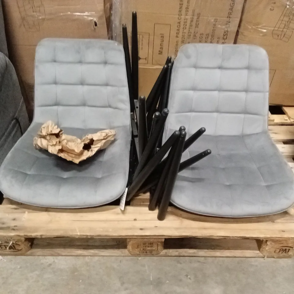 SET OF 4 DESIGNER DINING CHAIRS