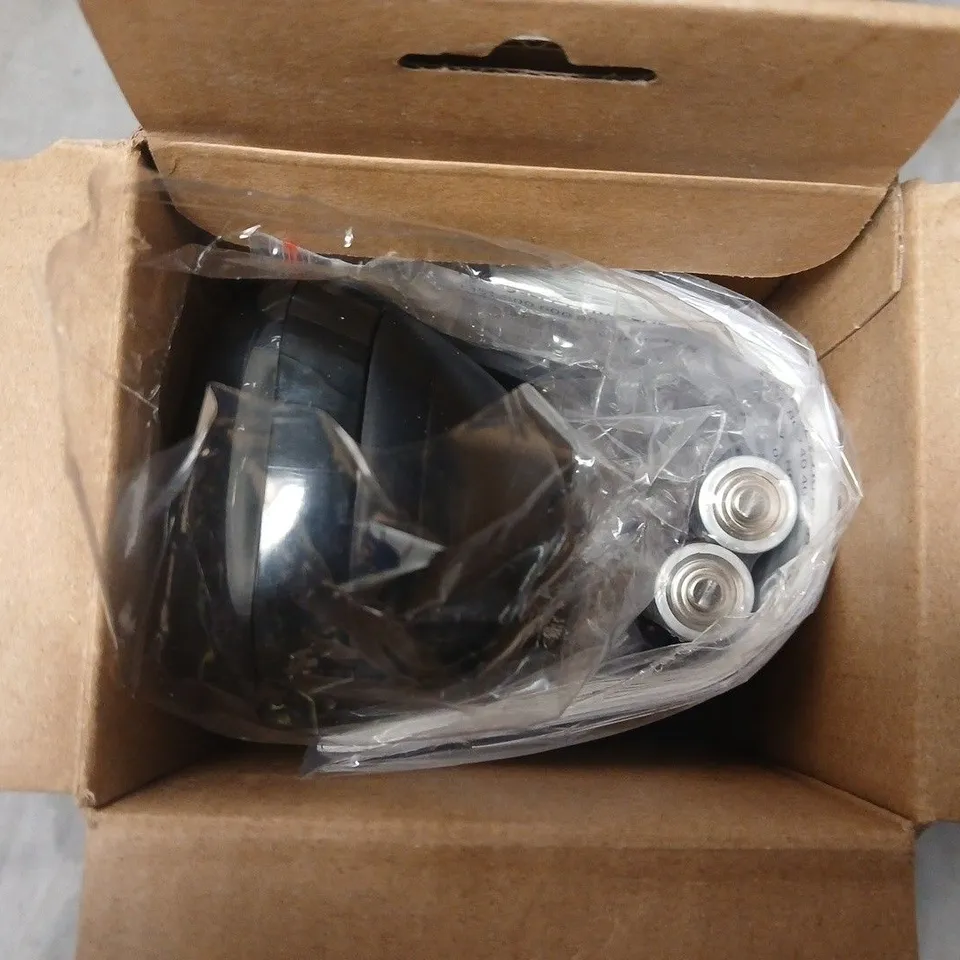 BOXED PHILIPS FABRIC SHAVER 500 SERIES