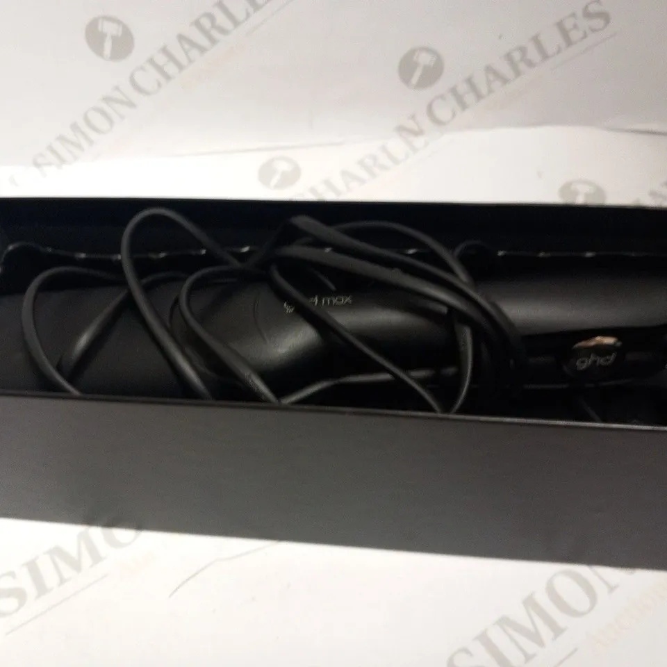 BOXED GHD MAX PROFESSIONAL WIDE PLATE STYLER