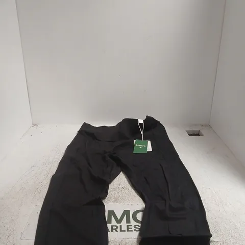 HALARA BLACK XL LEGGINGS TAGGED