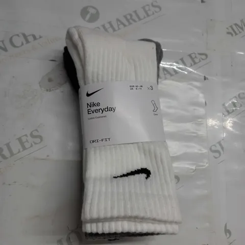 NKE EVERYDAY DRI-FIT SOCKS X3 SIZE 8-11