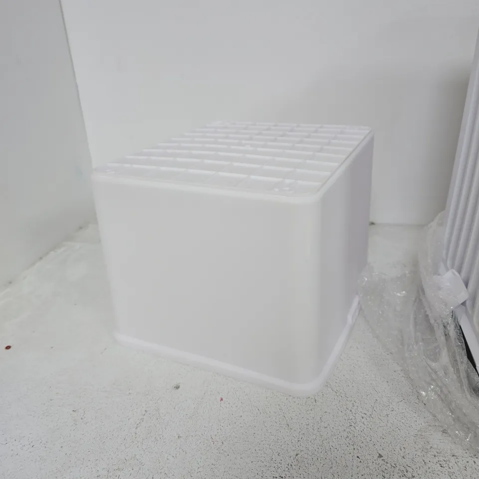 AIR COOLER / FAN, WHITE WITH TIMER & SWING FUNCTION