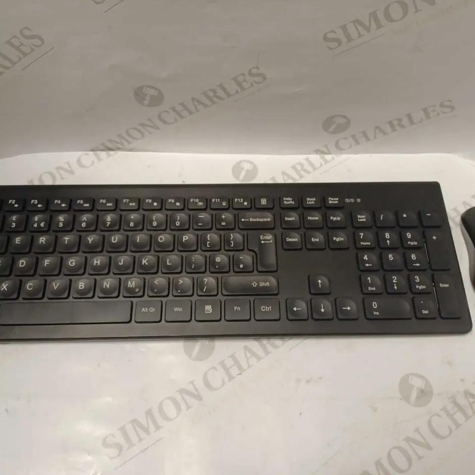 WIRELESS KEYBOARD & MOUSE 