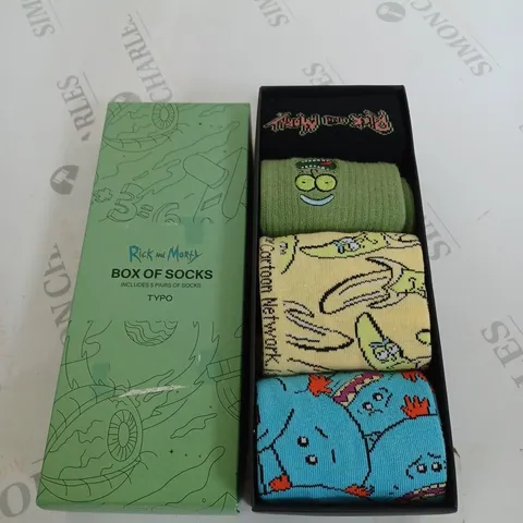 BOXED TYPO RICK AND MORTY BOX OF SOCKS 4 PAIRS OF SOCKS