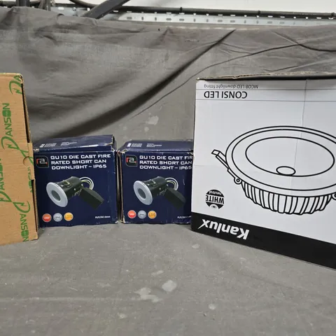 LARGE BOX OF ASSORTED DOWNLIGHTS , DANSON SINGLE MODULES , ETC