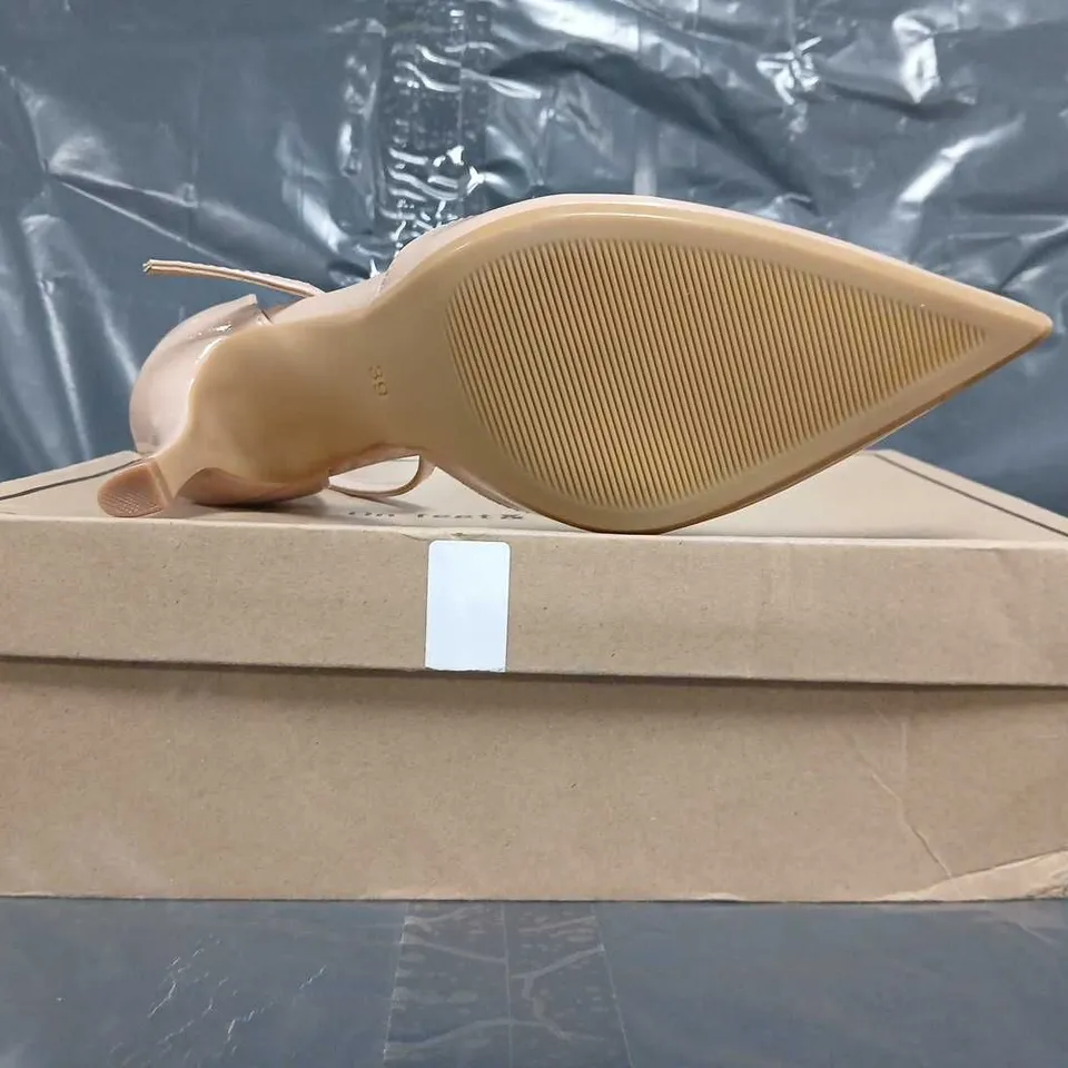 BOXED PAIR OF ON FEET & IN LOVE POINTED TOE STILETTO HEEL SHOES IN BEIGE SIZE EU 39