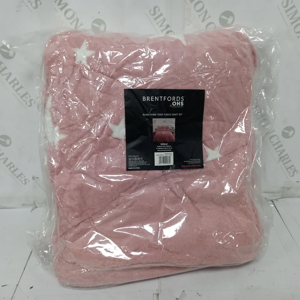 BRENTFORDS OHS BLUSH STARS TEDDY FLEECE DUVET - SINGLE