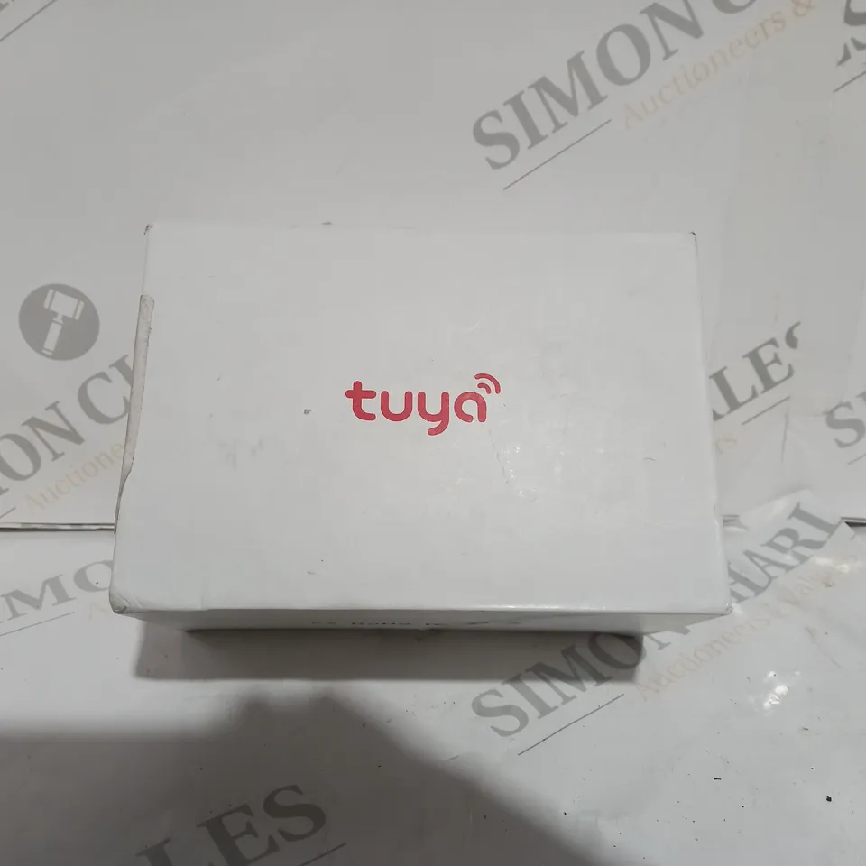 BOXED TUYA PORTABLE USB HUB 
