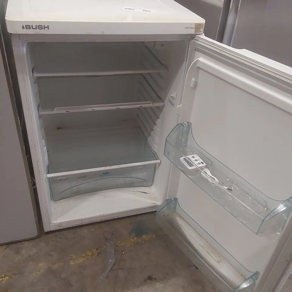 BUSH REF186A COMMERCIAL UNDERCOUNTER TEMPERATURE CONTROLLED FOOD STORAGE CABINET