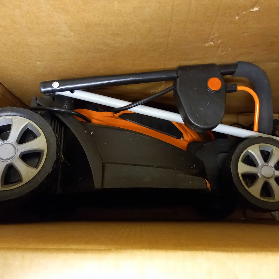 YARDFORCE 40V CORDLESS LAWNMOWER