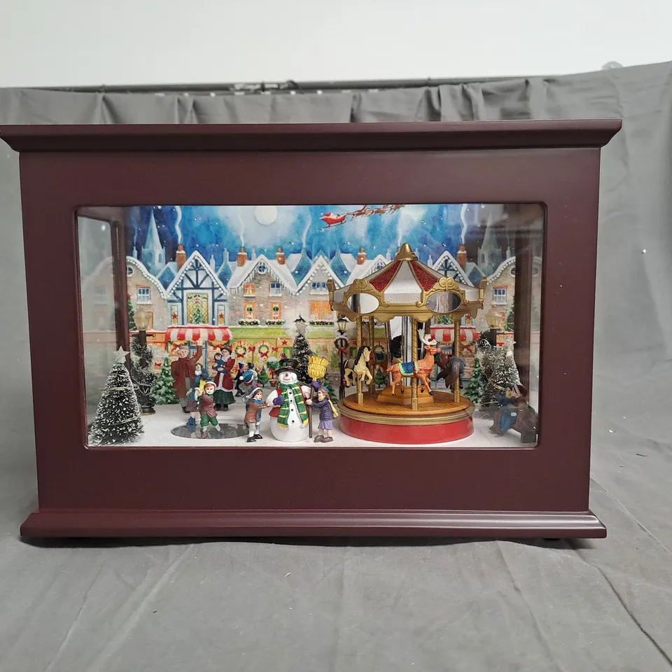 MR CHRISTMAS HEIRLOOM MUSIC BOX