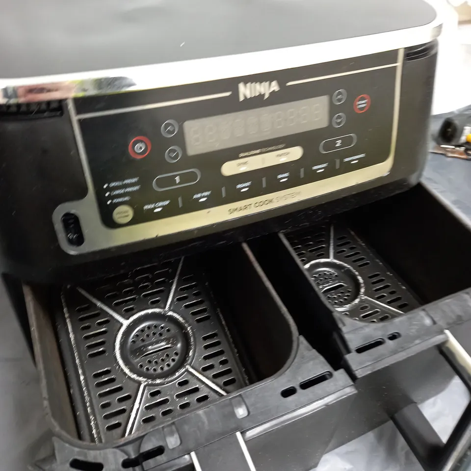 NINJA FOODI MAX DUALZONE AIR FRYER IN BLACK