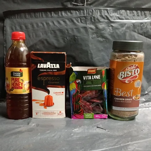 APPROXIMATELY 12 ASSORTED FOOD AND DRINK ITEMS TO INCLUDE PAPRIKA CHILI PEPPERS, CHICKEN GRAVY, ETC