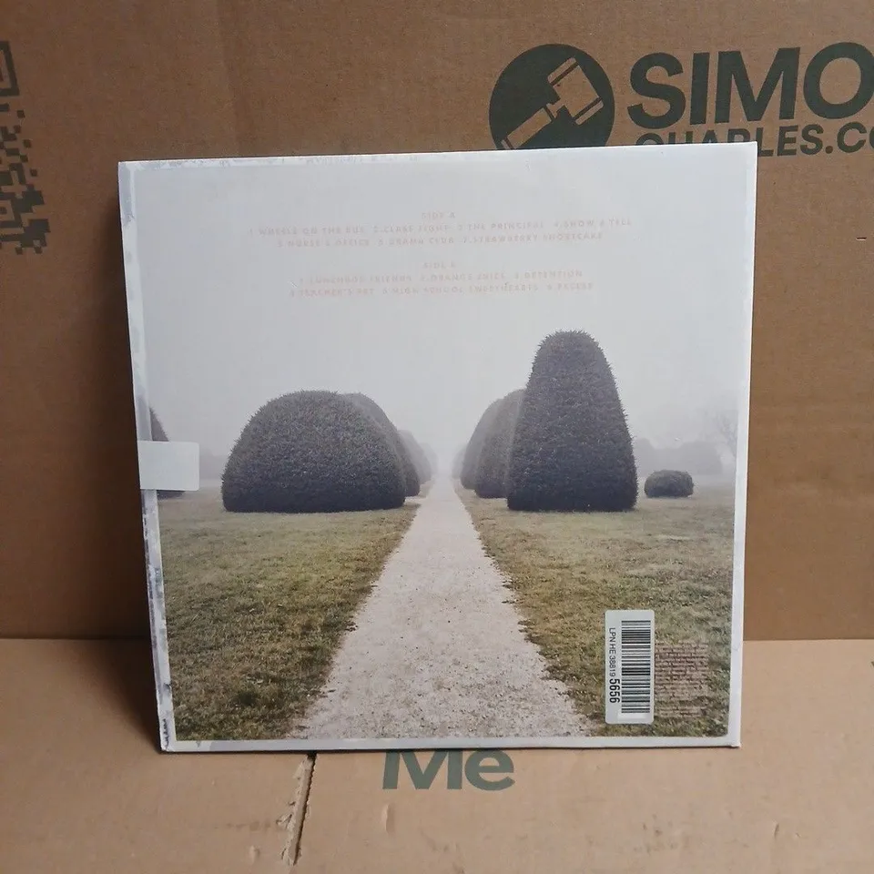 MELANIE MARTINEZ K-12 PINK VINYL LP WITH BOOKLET AND "POP UP" CASE