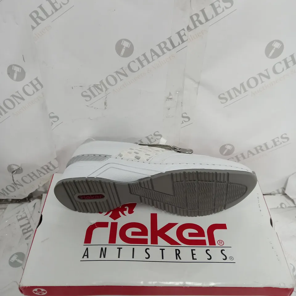 PAIR OF RIEKER LACE UP WHITE SPORT TRAINERS SIZE 6.5