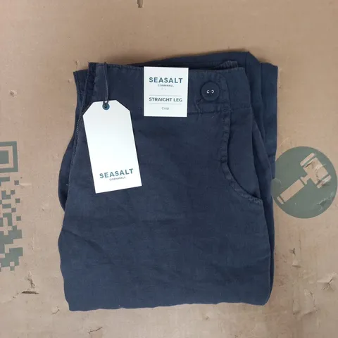 SEASALT CORNWALL STRAIGHT LEG BRAWN POINT CROPS IN MARITIME NAVY SIZE UK 10