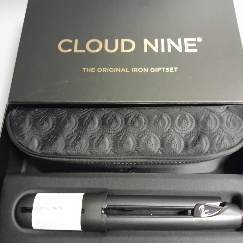 CLOUD NINE ORIGINAL IRON GIFT SET