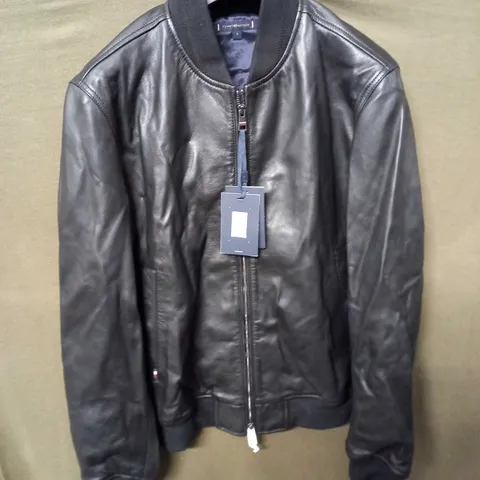 TOMMY HILFIGER LEATHER VARSITY BOMBER - S