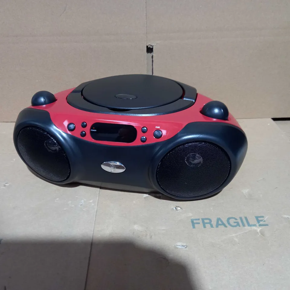 BLUETOOTH CD BOOMBOX