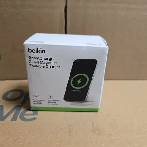 BOXED BELKIN BOOST CHARGE 2IN1 MAGNETIC FOLDABLE CHARGER