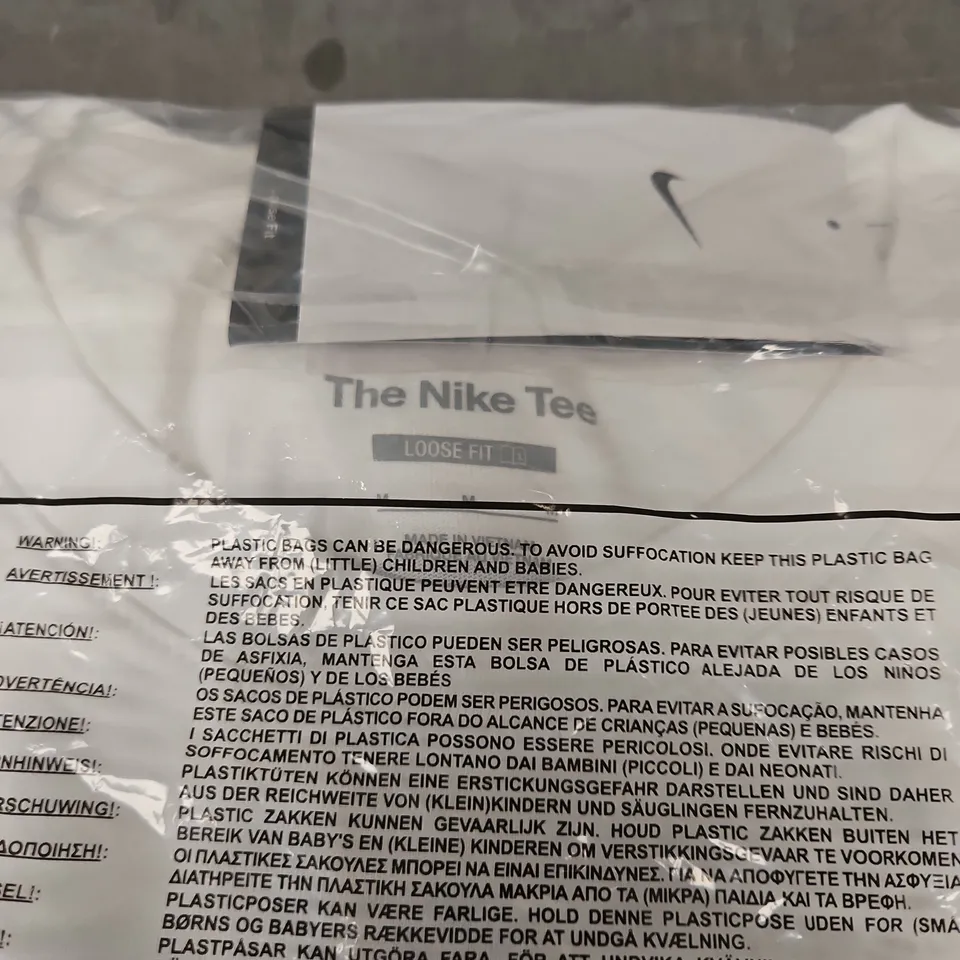 NIKE MEN'S BASKETBALL TEE – WHITE, LOOSE FIT, SIZE M