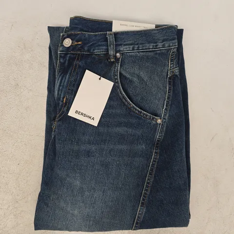 BERSHKA BARREL LOW WAIST TALL JEANS IN BLUE SIZE UK 12