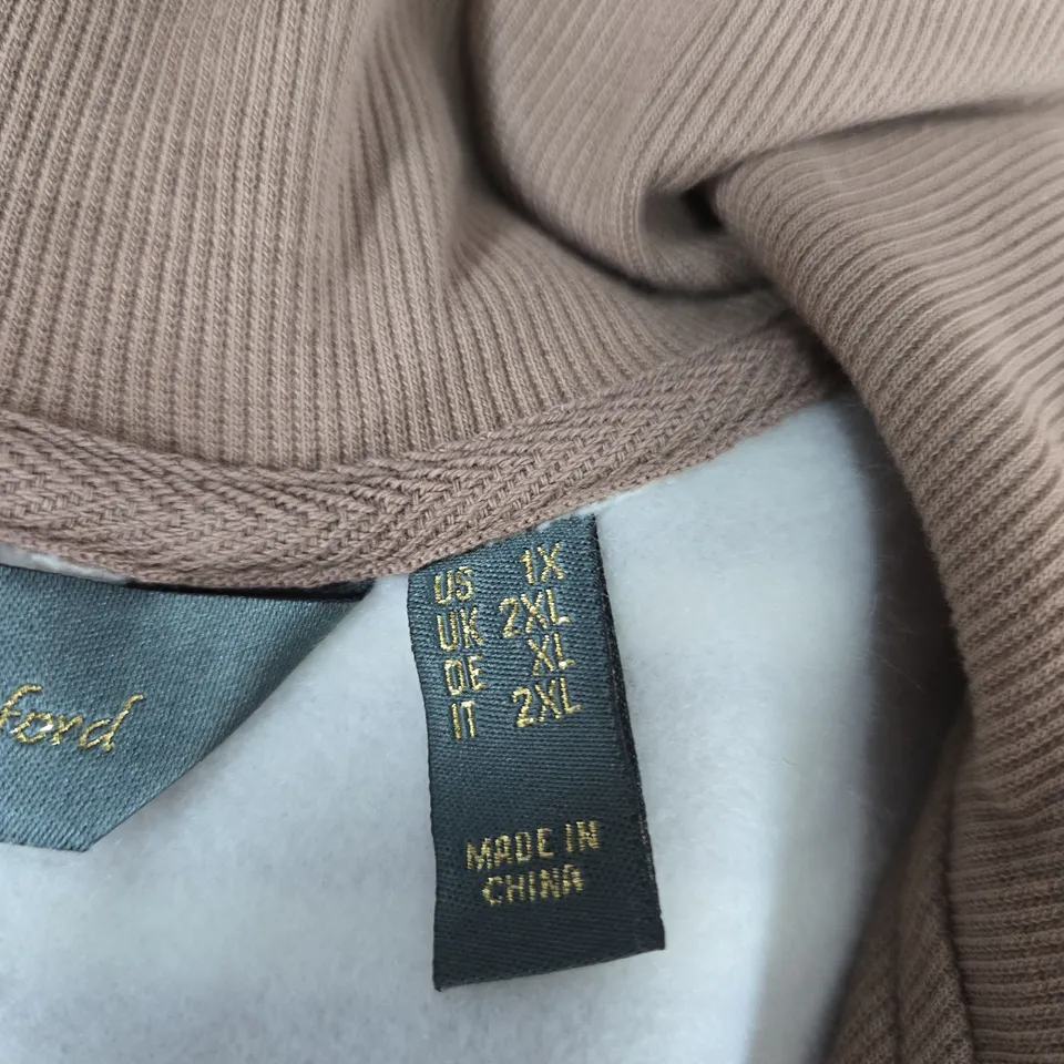 UK 2XL RUTH LANGSFORD STRIPED KNIT ZIP-FRONT TOP – BROWN & WHITE