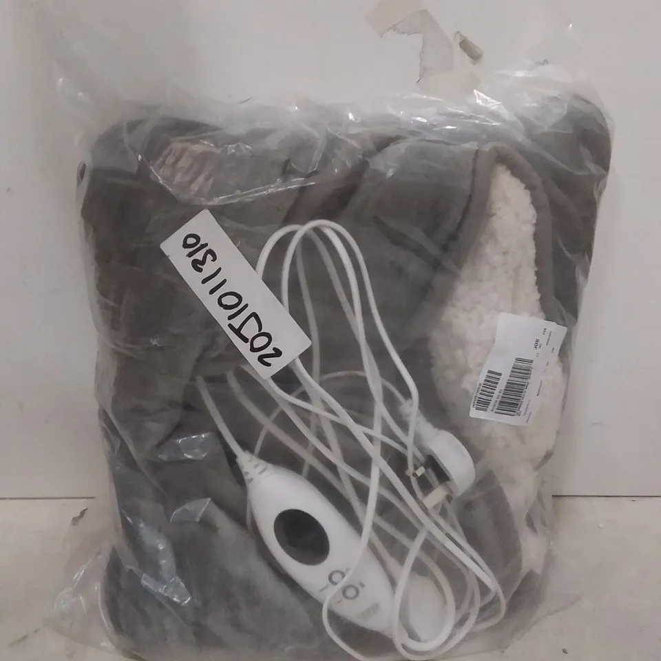 COZEE HOME OVERSIZED ELECTRIC BLANKET- SILVER / GREY