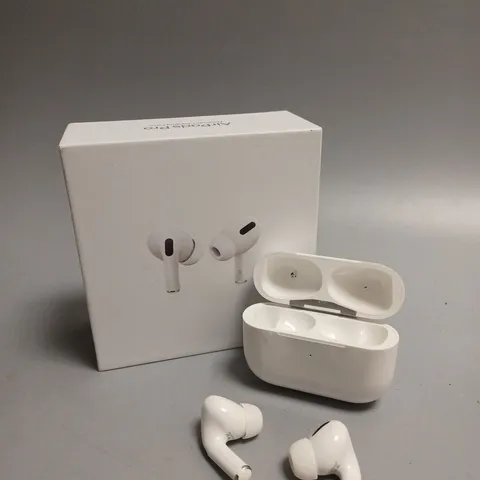 BOXED APPLE AIRPODS PRO WIRELESS EARPHONES 