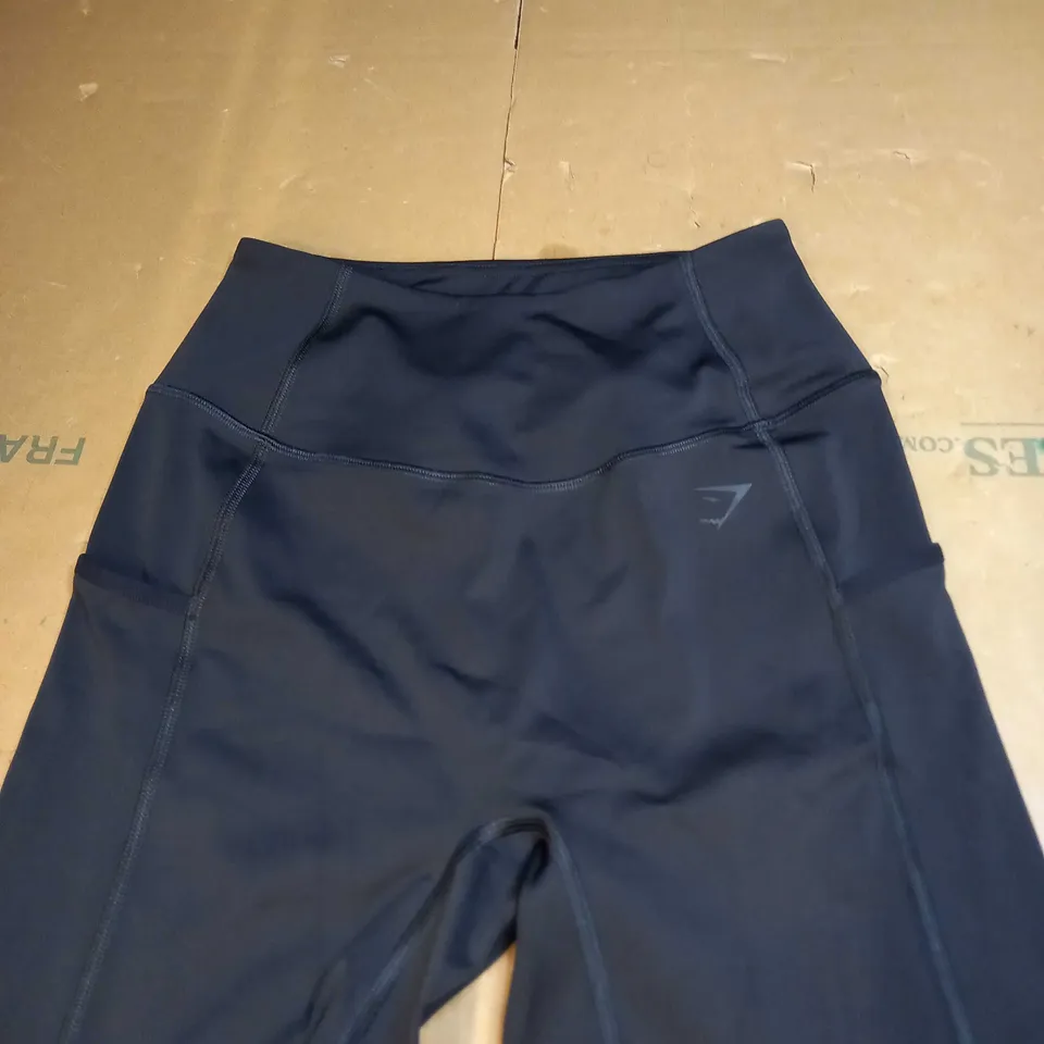 GYMSHARK WORKOUT SHORTS SIZE S