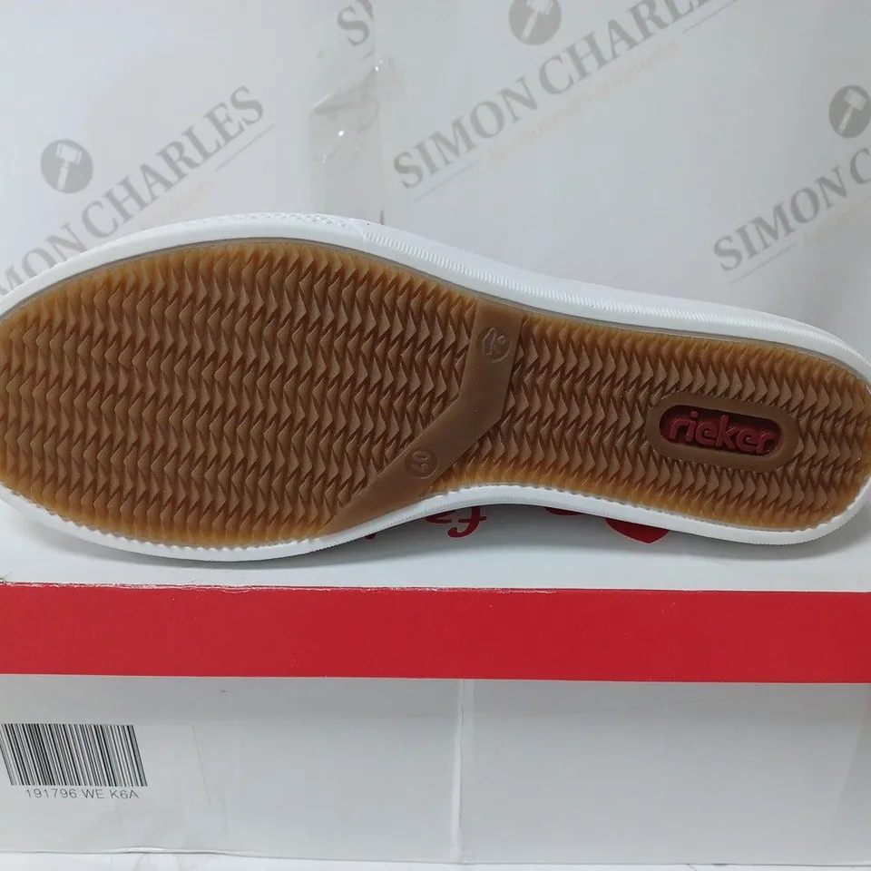 REIKER SIDE ZIP TRAINERS WHITE SIZE 6.5