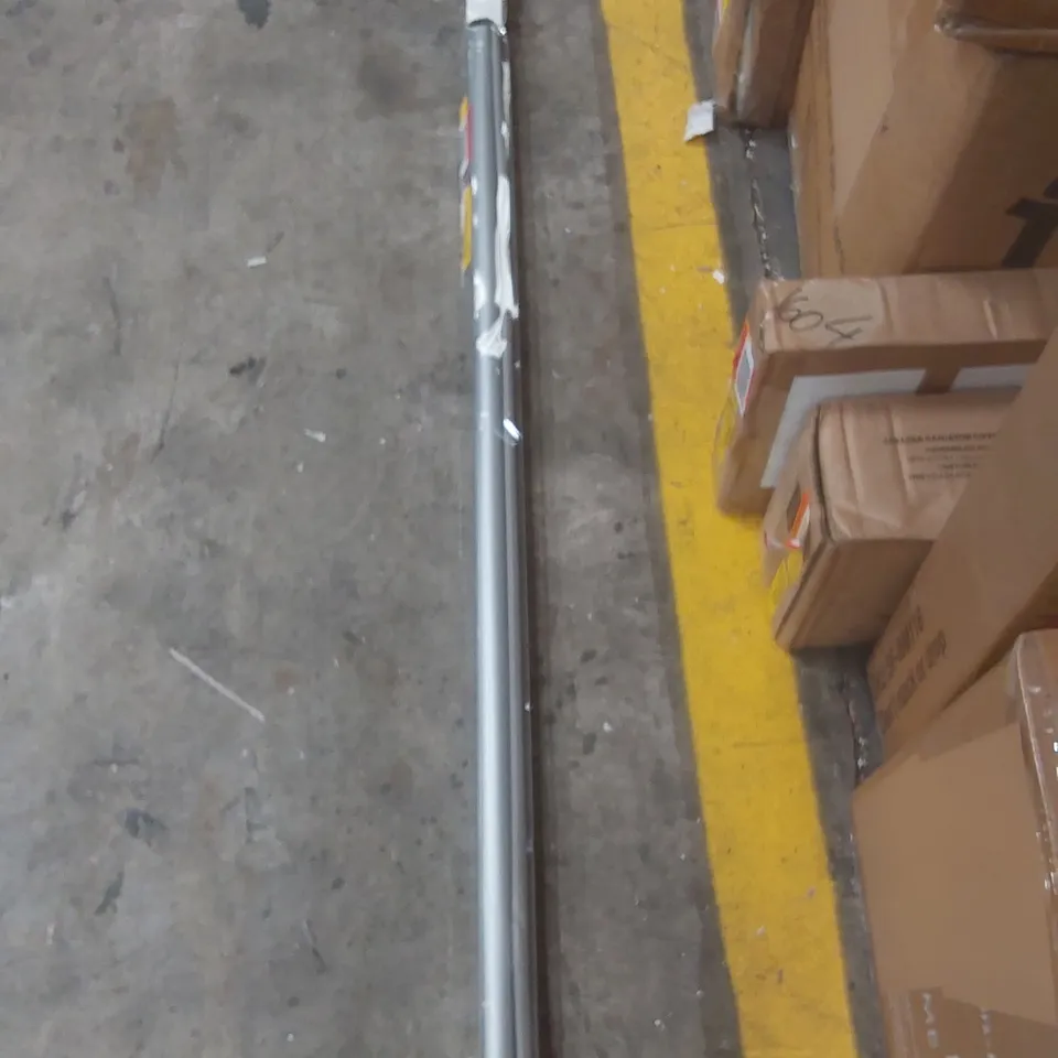 BLACKOUT ROLLER BLIND