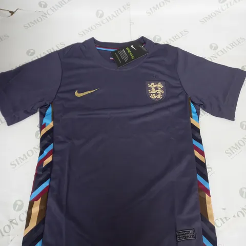 ENGLAND FC AWAY SHIRT AND SHORTS SIZE 26