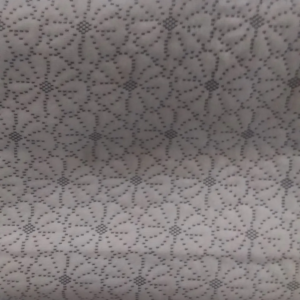 QUALITY BAGGED ZINUS HYBRID KINGSIZE MATTRESS 
