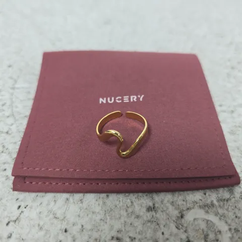 GOLD-TONE NUCERY RING