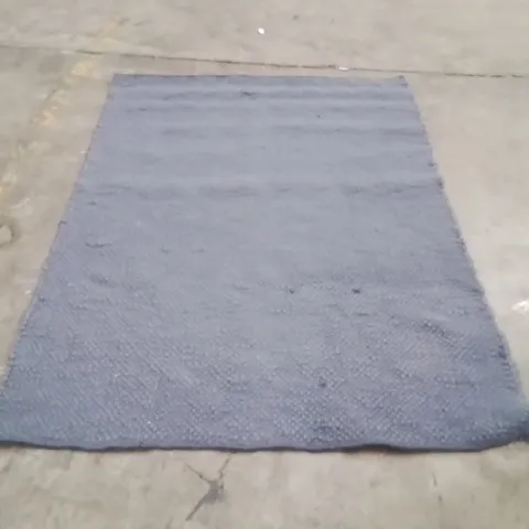 QUALITY DESIGNER AREA RUG - APPROXIMATELY 170X120CM