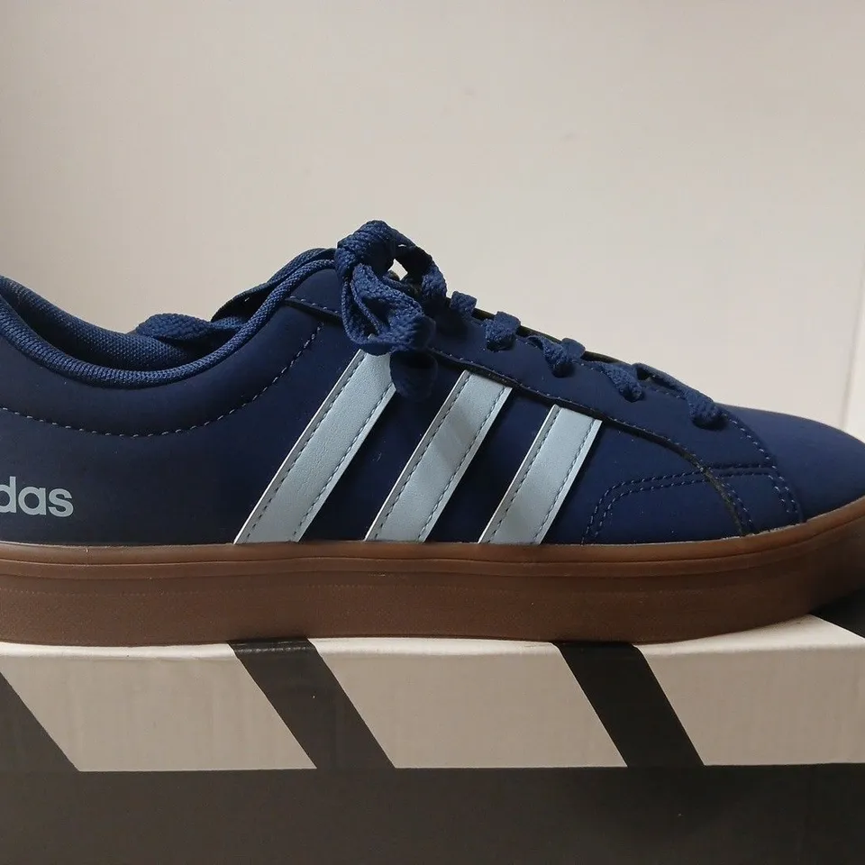BOXED PAIR OF ADIDAS VS PACE 2.0 SNEAKERS – NAVY/BLUE WITH LIGHT BLUE STRIPES, UK 9
